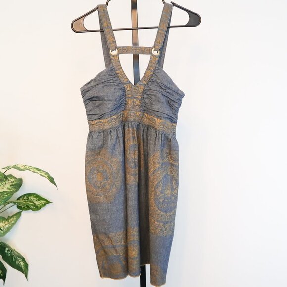 Apple Bottom Blue Denim Fits to Flare Keyhole Dress with side pockets - Picture 2 of 8